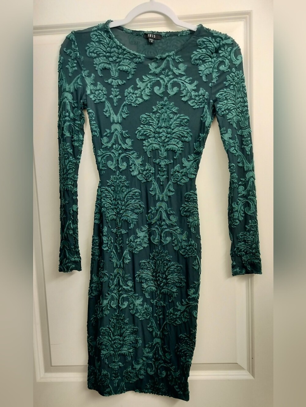 iris Emerald Green Long Sleeve Textured Bodycon Dress